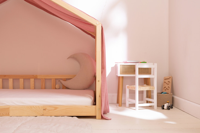 Plachta na dětskou postel Retro Růžová - Model DK