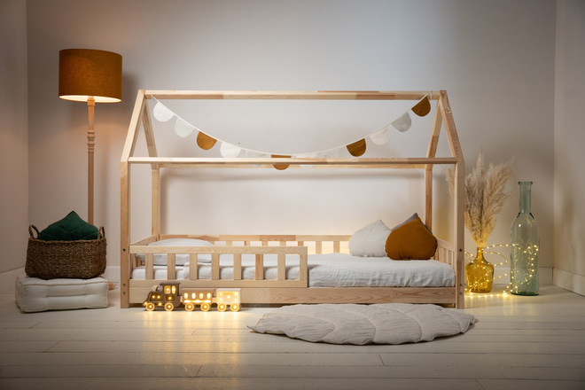Domeček postel K 90x200