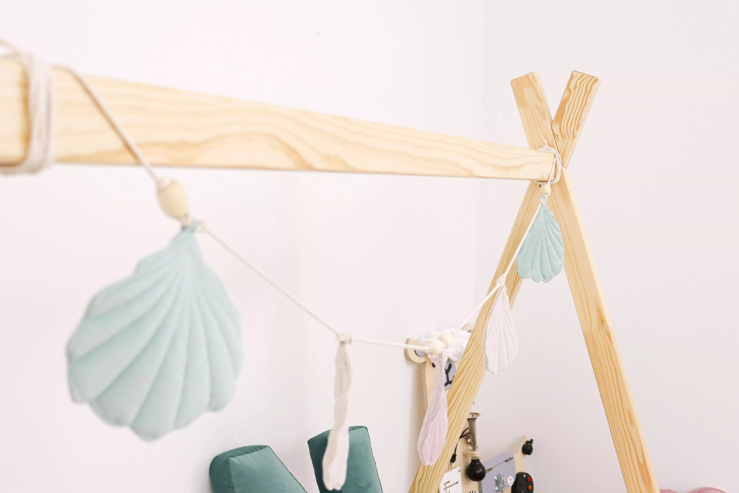 Tipi Bed W 90x190 Tipi Bed W 90x190