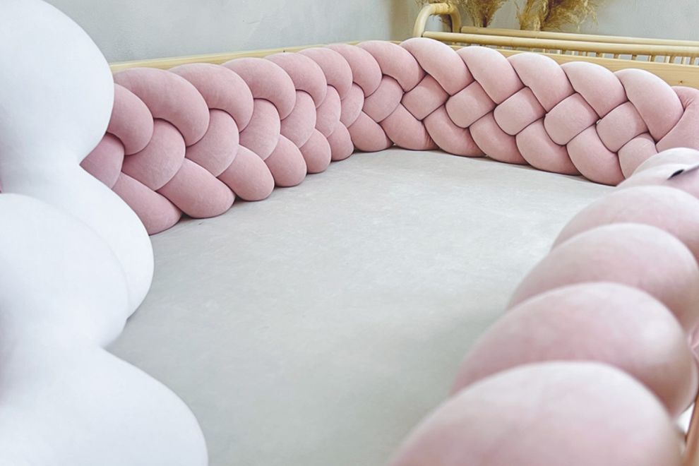 Powder Pink Bed Bumper - 4 Ropes