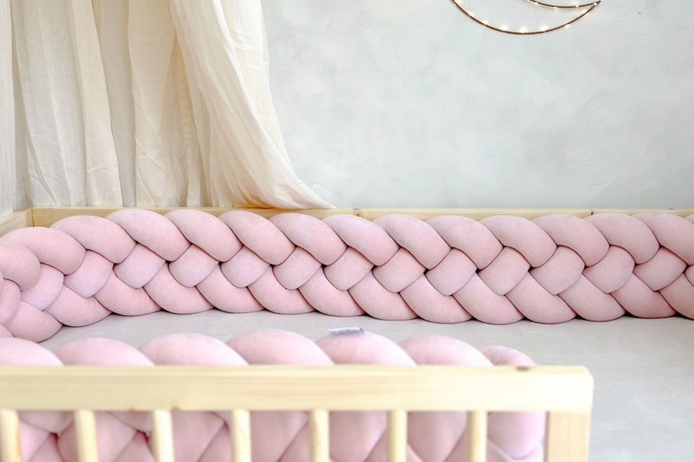 Powder Pink Bed Bumper - 4 Ropes