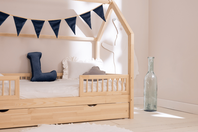 Hausbett BWT 70x140cm