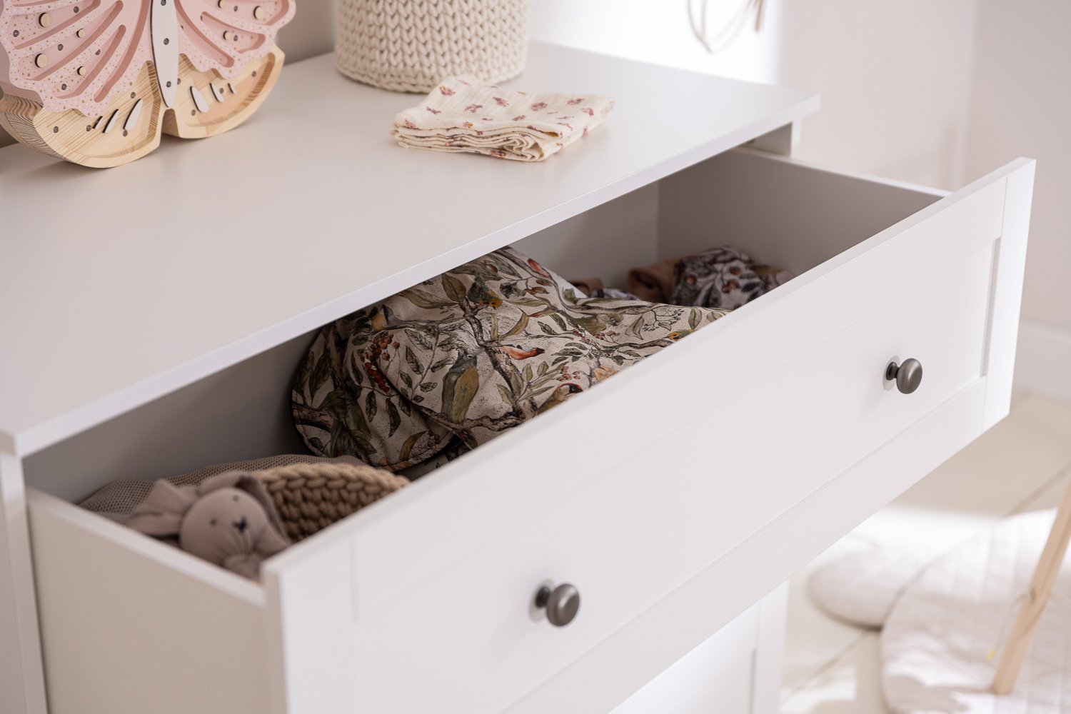 Classic Dresser with Changing Table