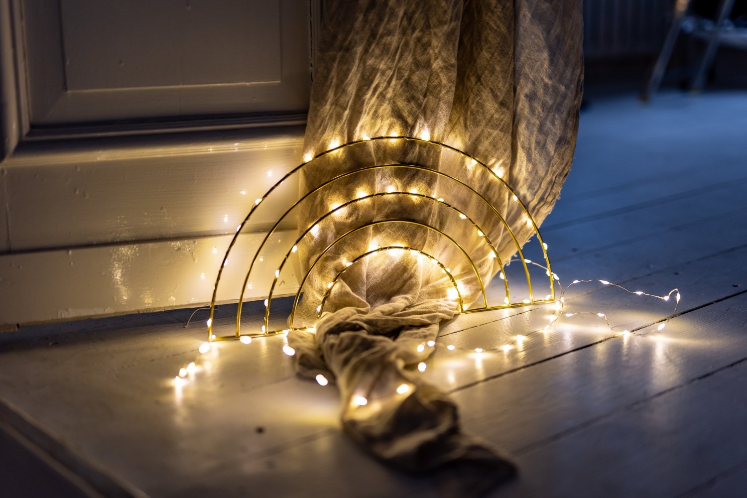 Metal Wire LED Light - Rainbow 