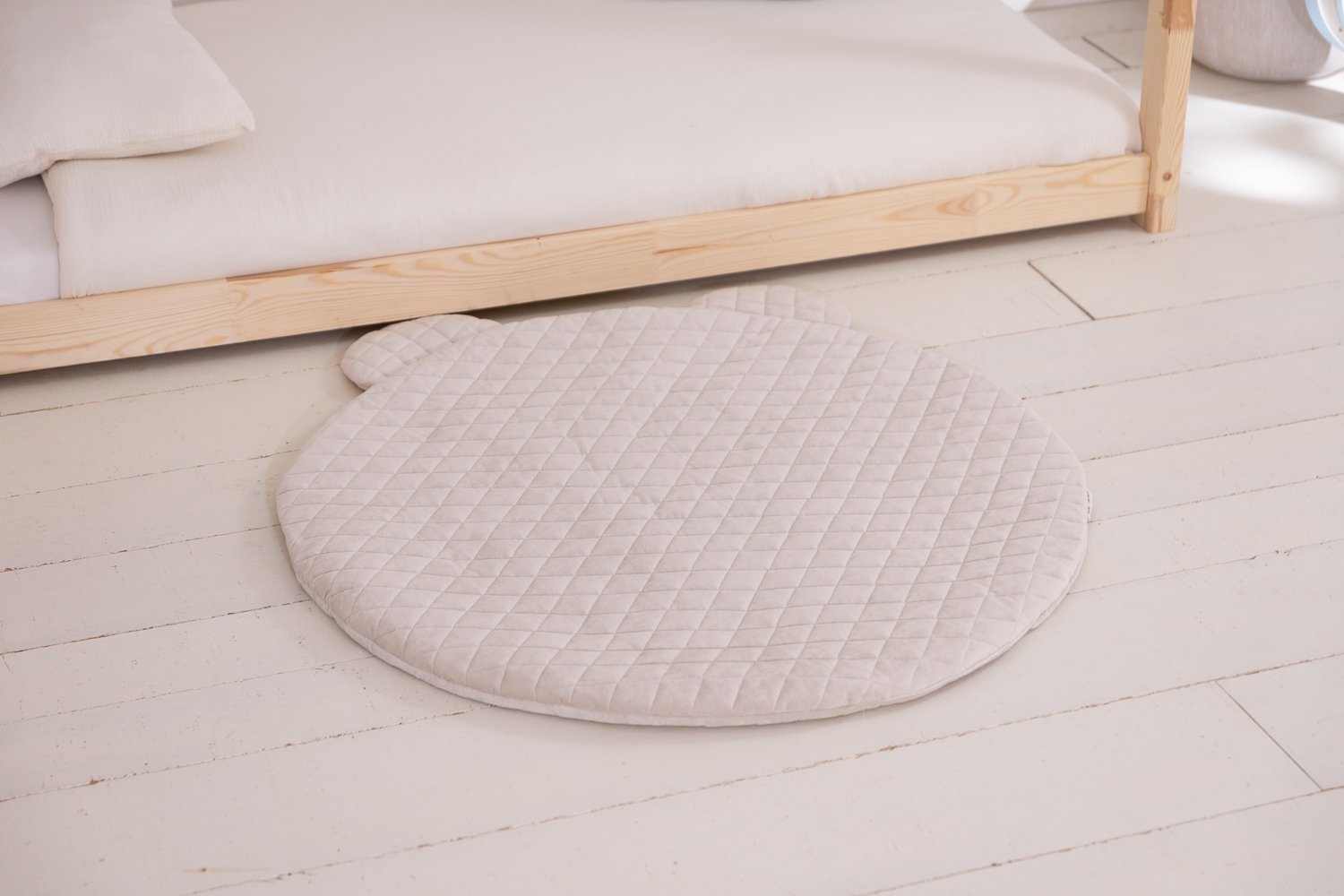 Velvet Bear Mat - Beige