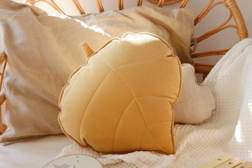 Honey Leaf Cushion