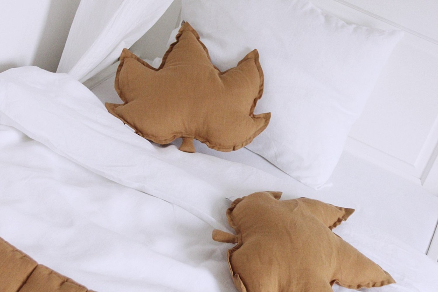 Caramel Maple Leaf Linen Cushion