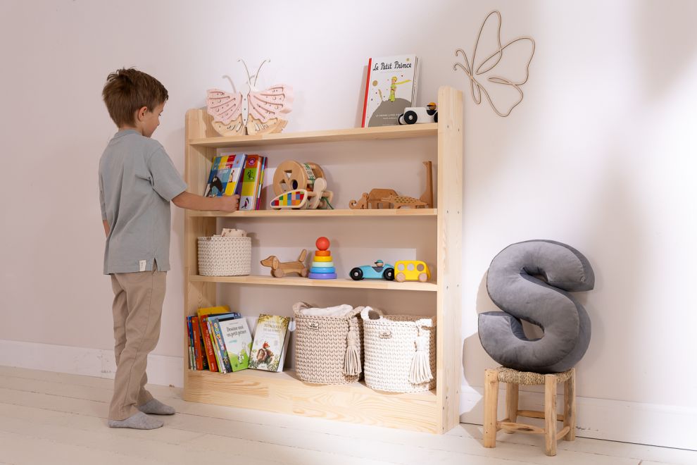 Montessori Shelf M