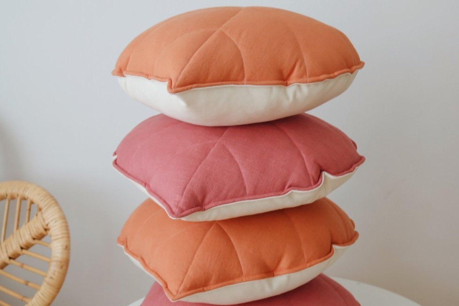 Coussin Feuille en Lin Papaye