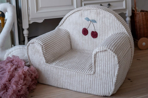 Křeslo z manšestrového sametu - Off White Cherry
