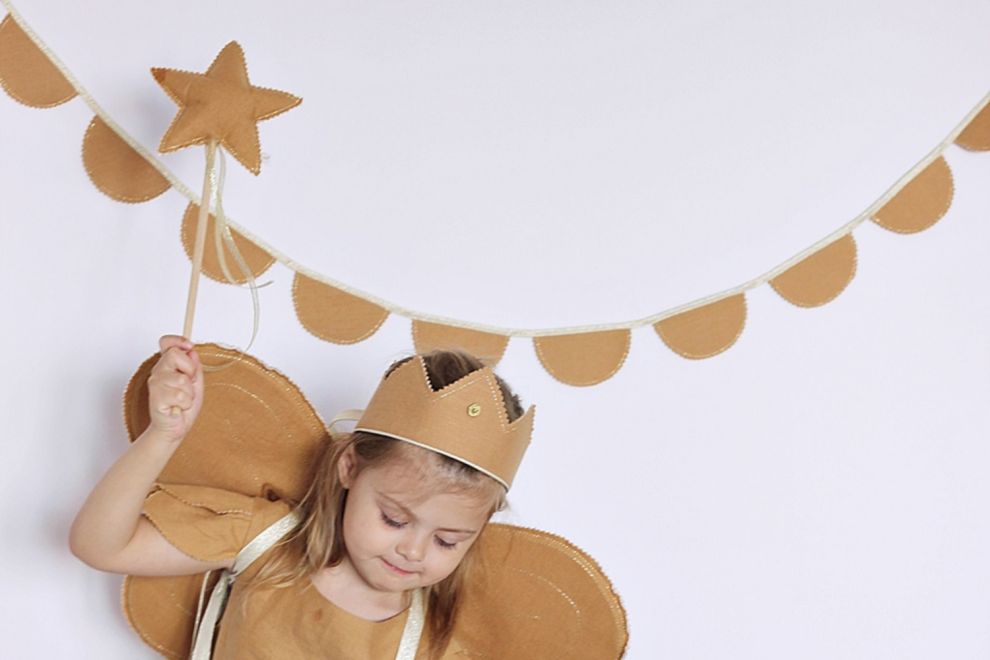 Caramel and Gold Party Garland