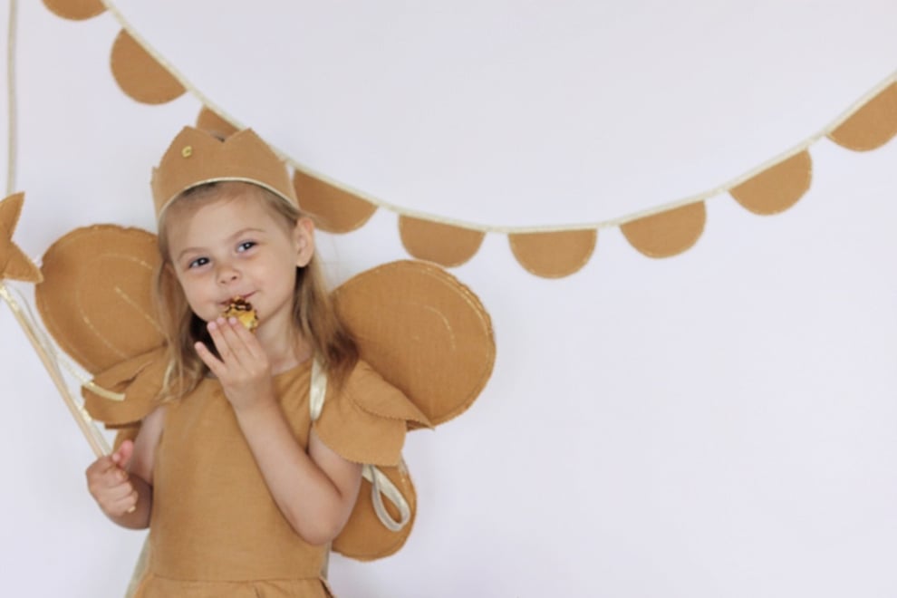 Caramel and Gold Party Garland