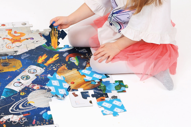 Puzzle Pozorování Vesmíru 4+