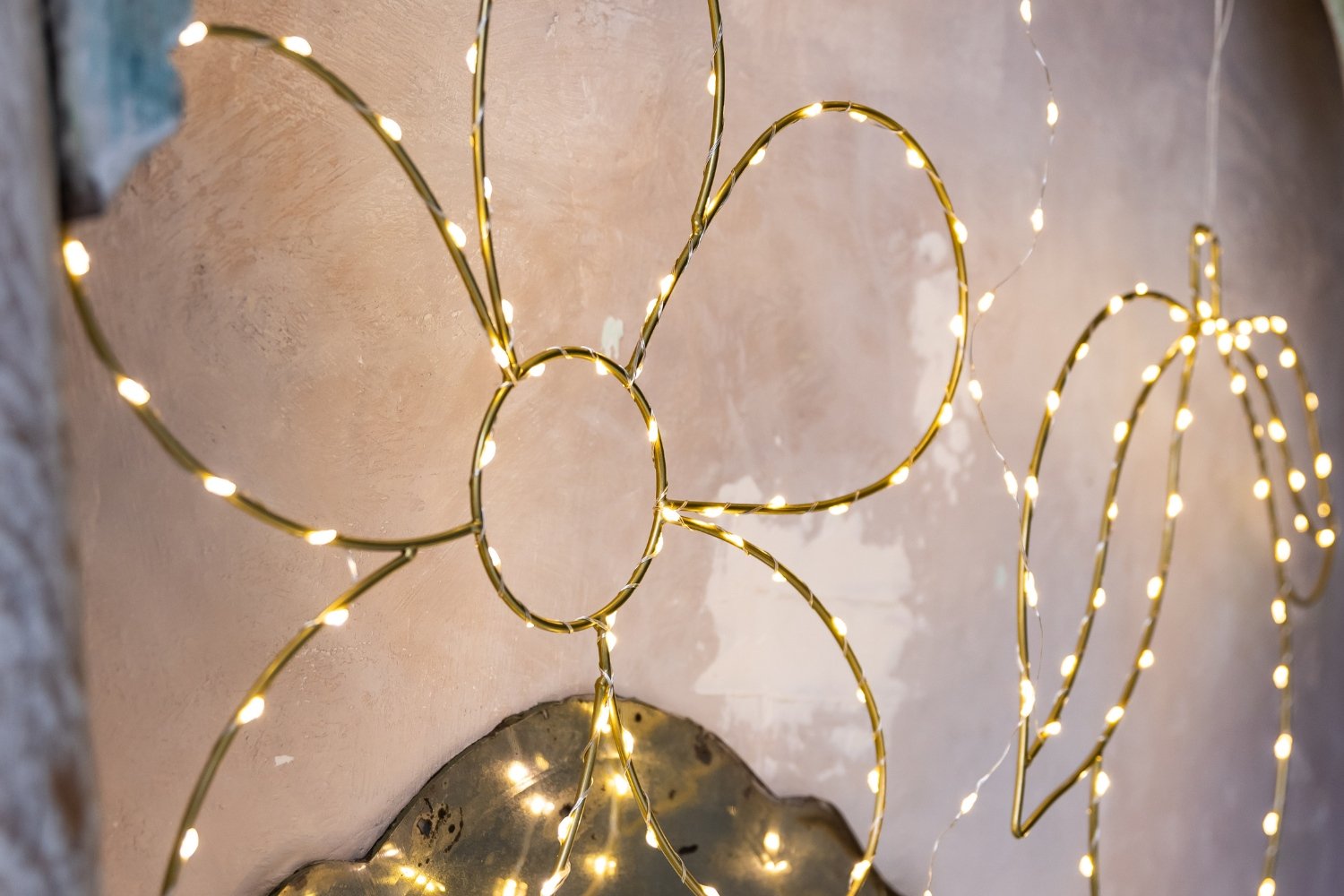 Metal Wire LED Light - Daisy