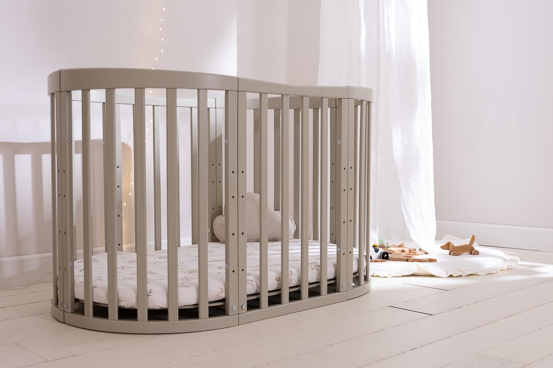 Berceau Évolutif 7 en 1 avec Matelas - Vert Sauge Berceau Évolutif 7 en 1 avec Matelas - Vert Sauge