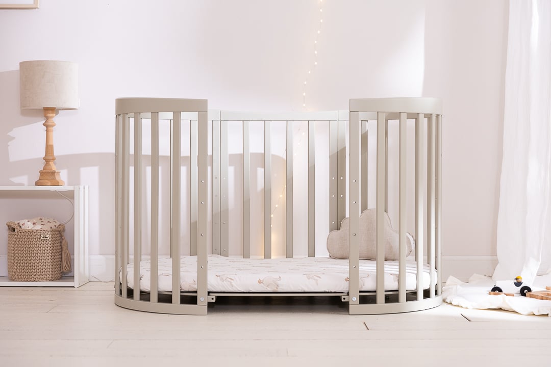Berceau Évolutif 7 en 1 avec Matelas - Vert Sauge Berceau Évolutif 7 en 1 avec Matelas - Vert Sauge