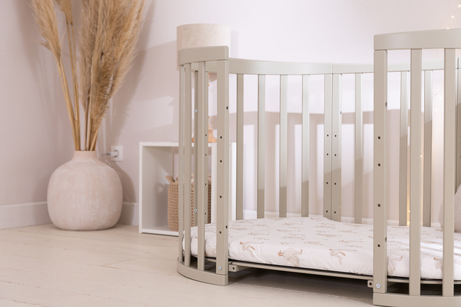 Berceau Évolutif 7 en 1 avec Matelas - Vert Sauge