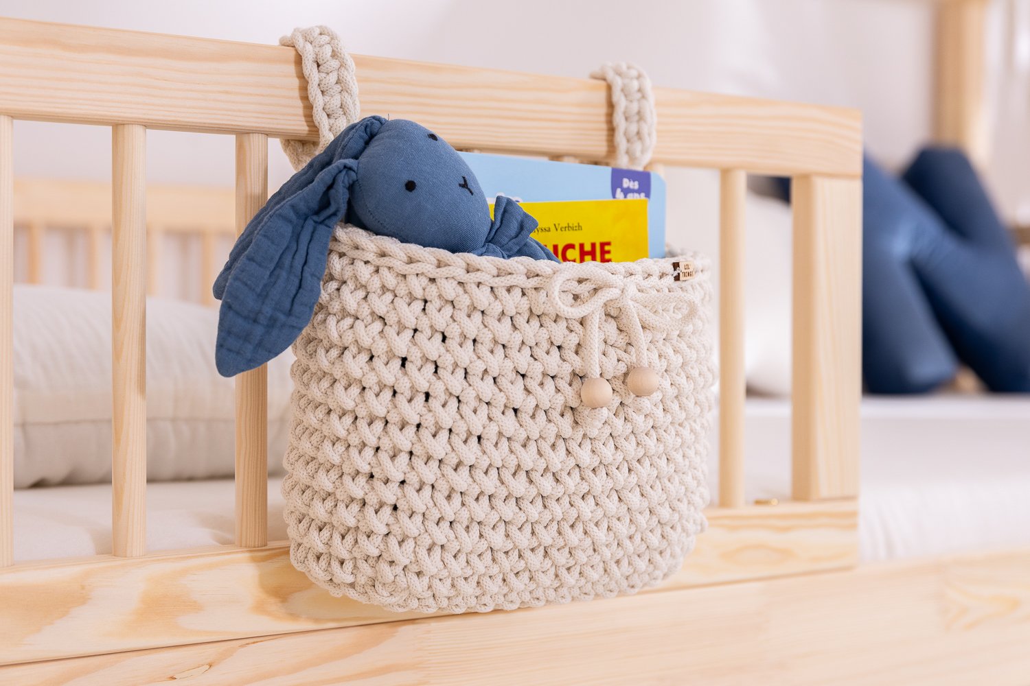 Crochet Bed Organiser - Natural