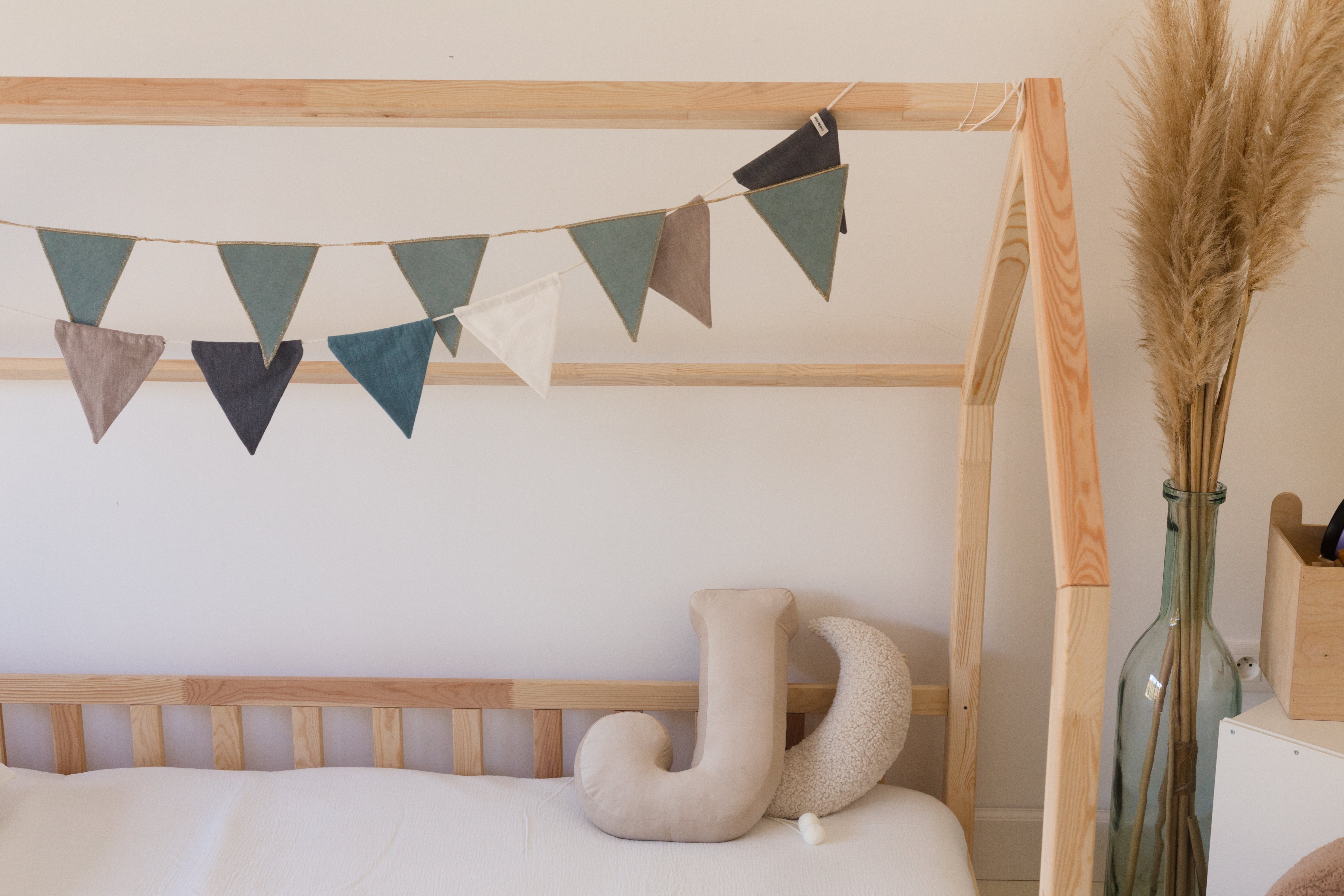 Linen Garland - Sand, Blue, White