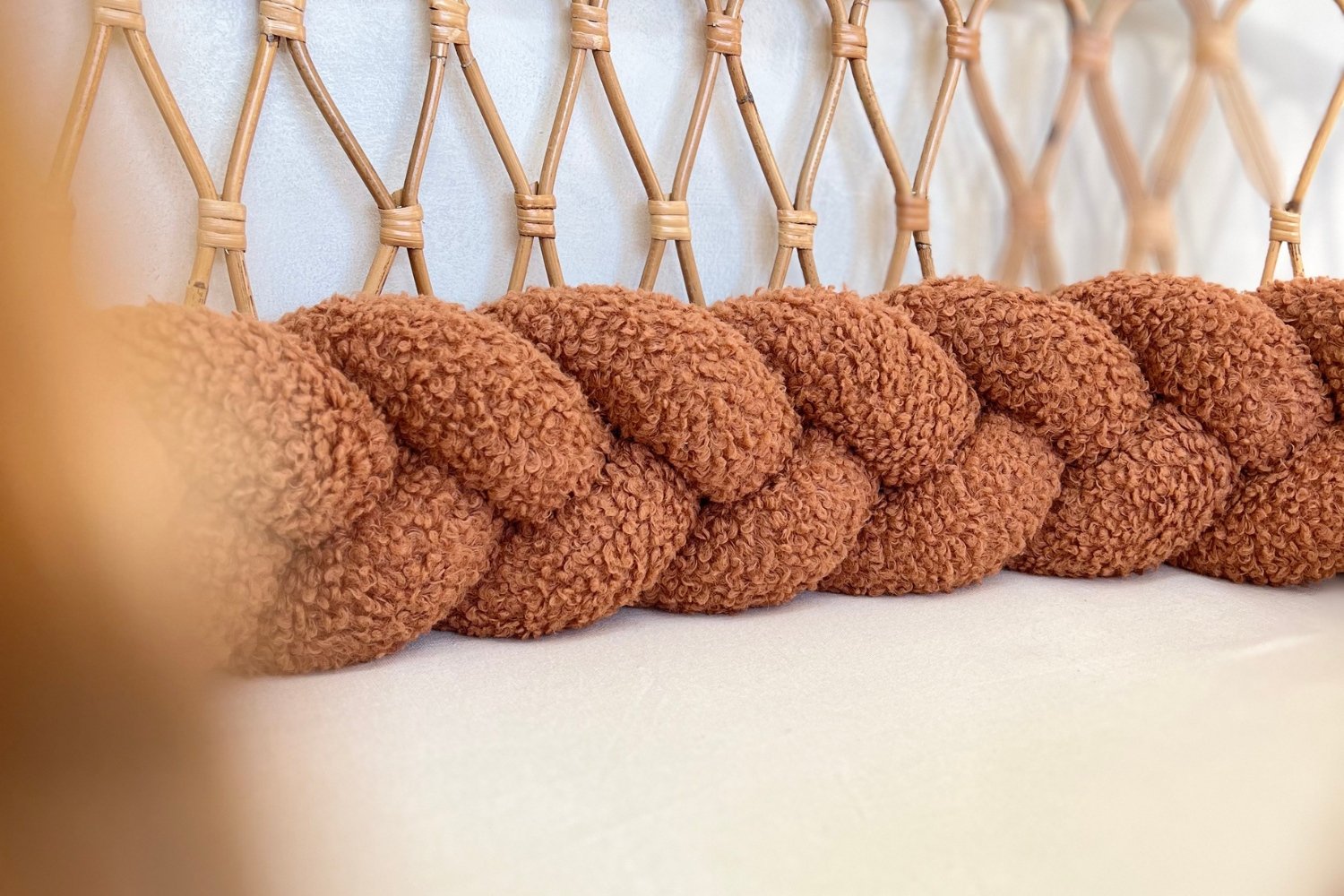 Cinnamon Boucle Bed Bumper - 3 Ropes