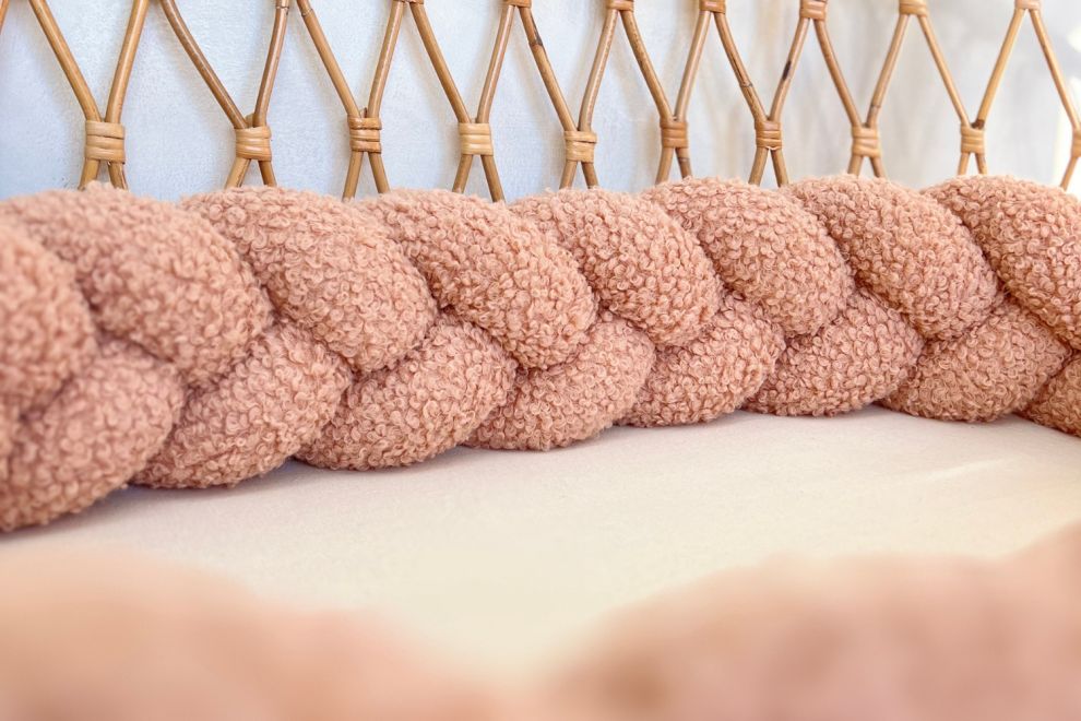 Peach Boucle Bed Bumper - 3 Ropes