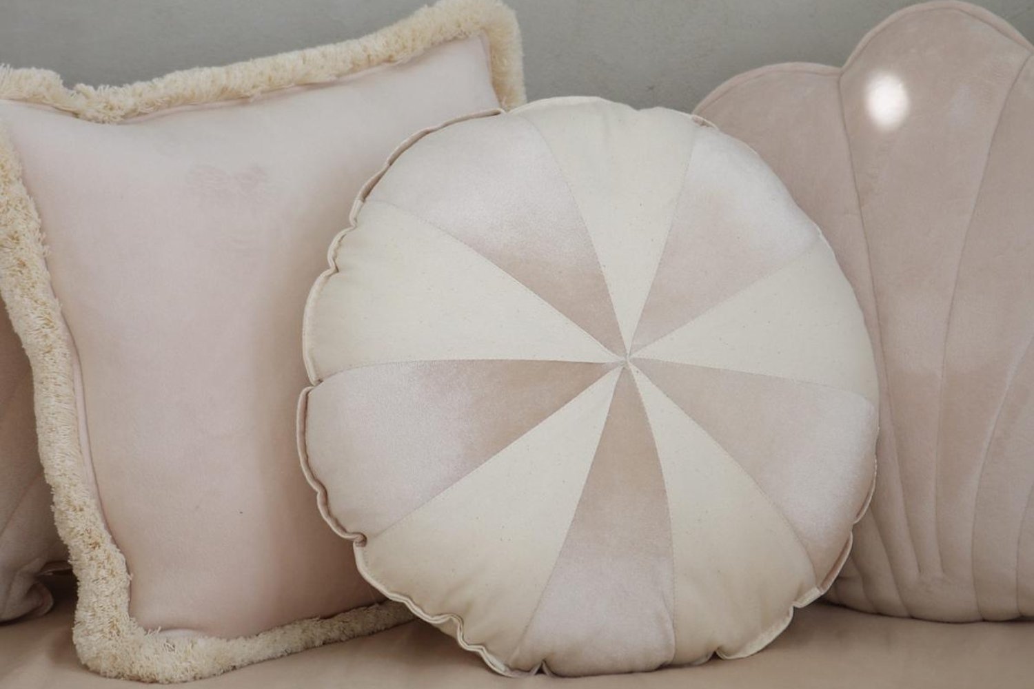 CreamCandy Cushion