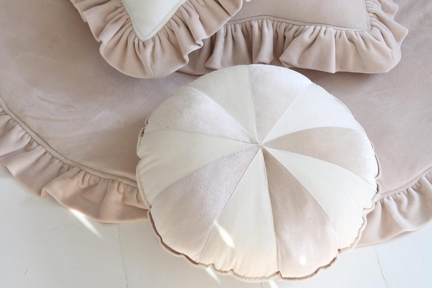 CreamCandy Cushion