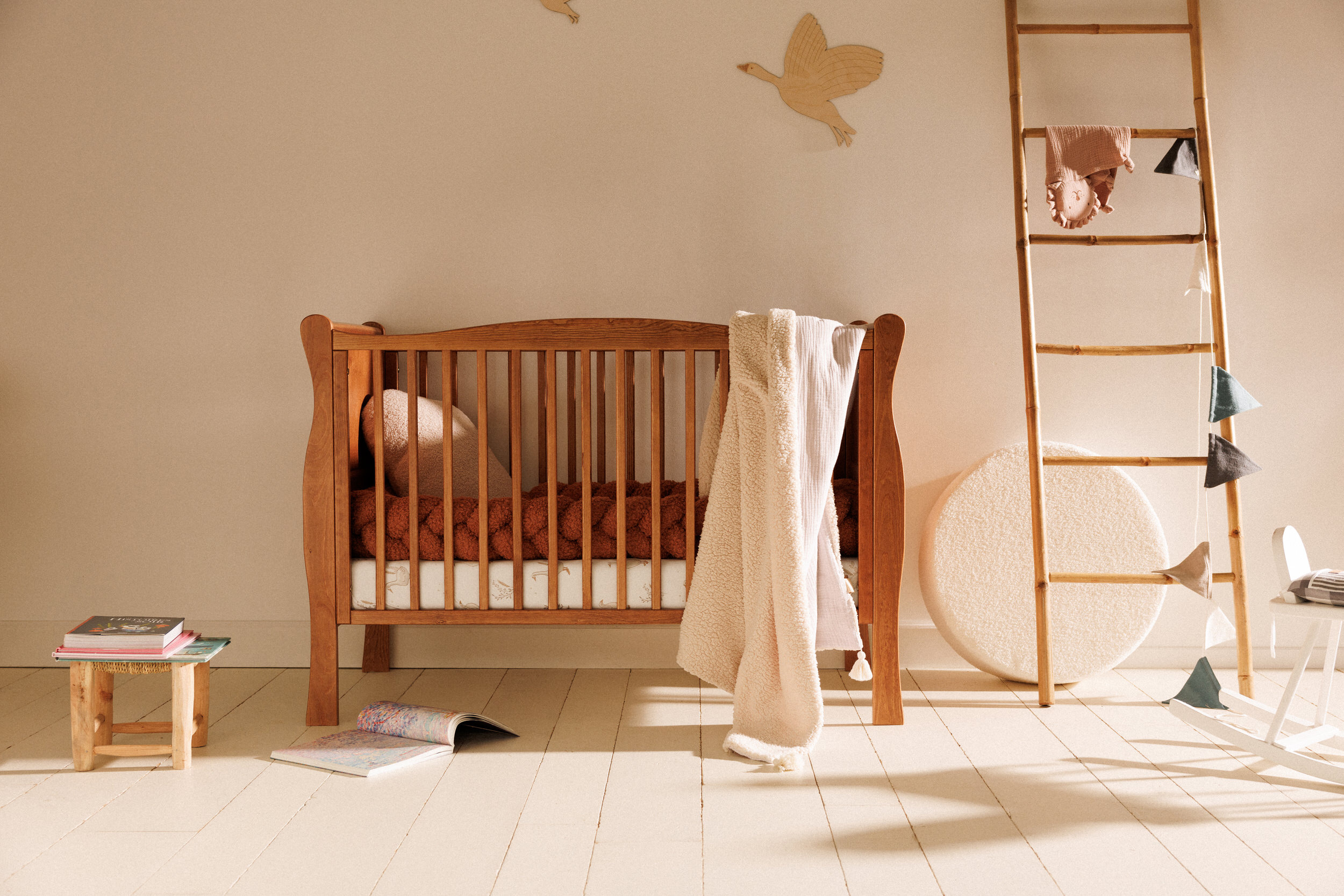 - Lit Bébé Stella 60x120 cm - Vintage - Vintage (Mon Lit Cabane) - Image 1