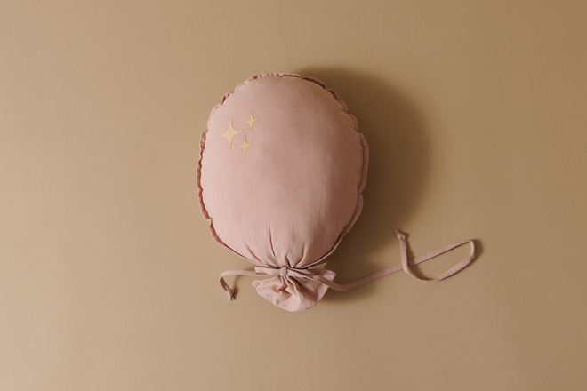 Mini dekorační polštář balón - růžový