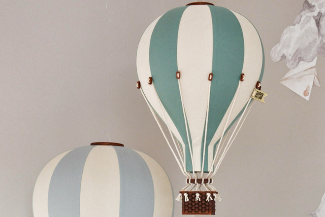 Horkovzdušný balón zelená & ecru