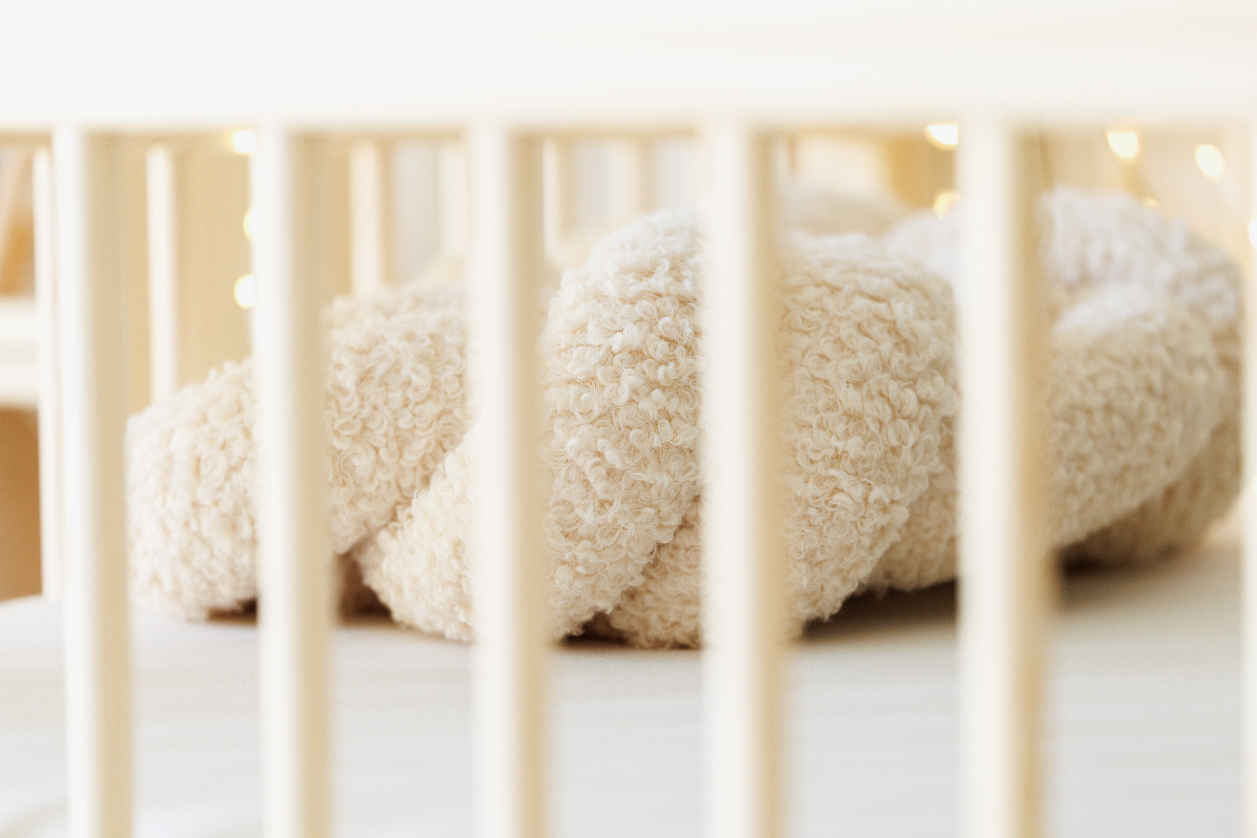 - Coussin Noeud Bouclé - (Mon Lit Cabane) - Image 2