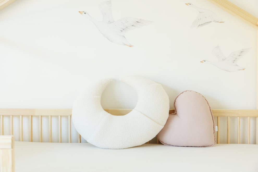 Croissant Nursing Pillow - Vanilla Boucle