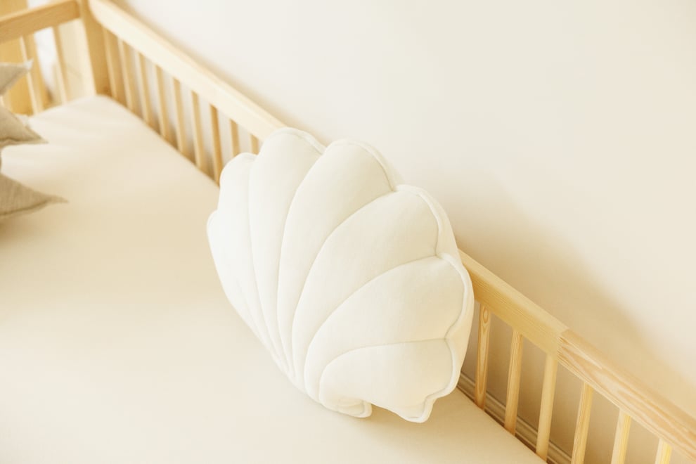 Coussin Coquillage en Soft Velours Blanc