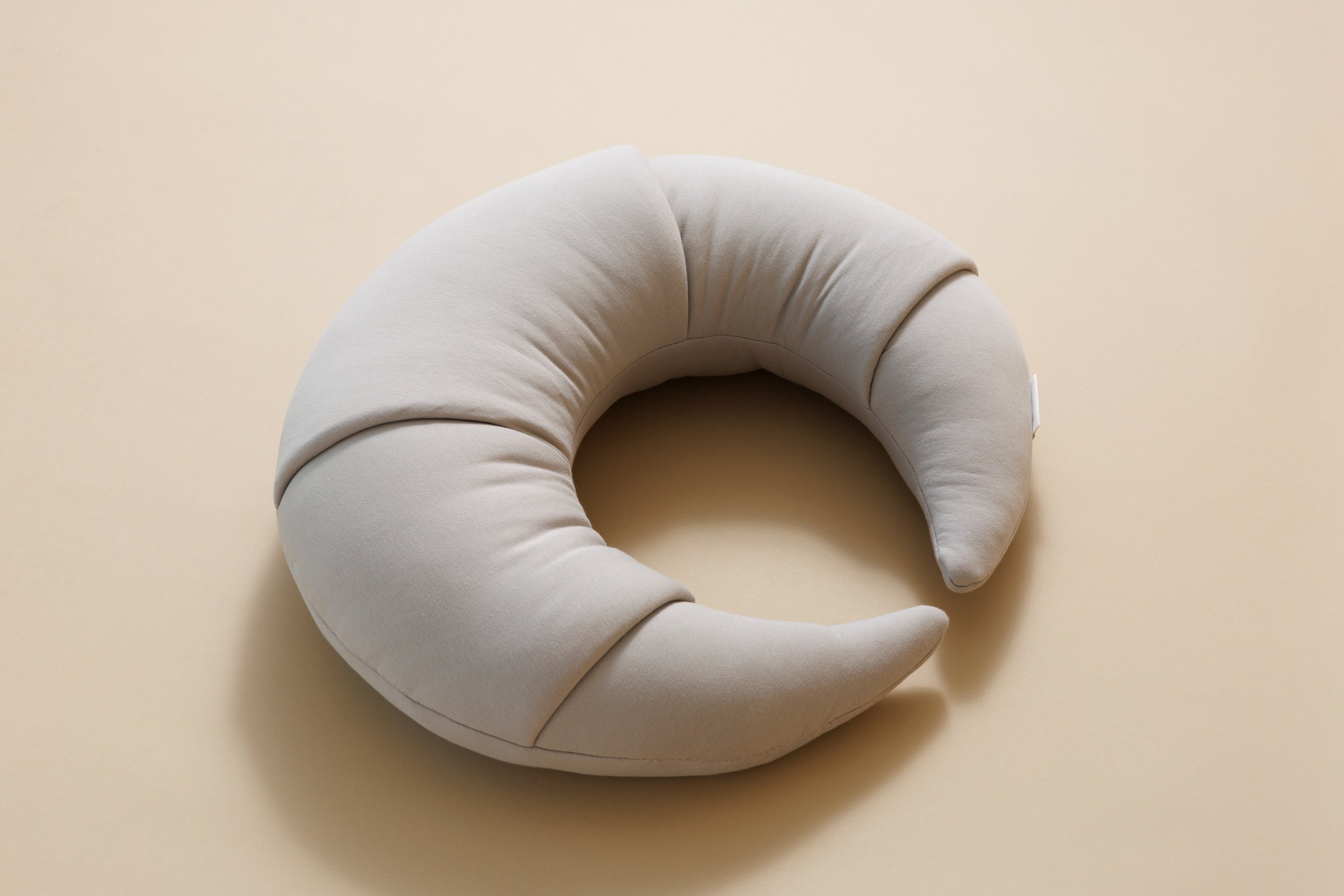 Coussin d'Allaitement Croissant Beige