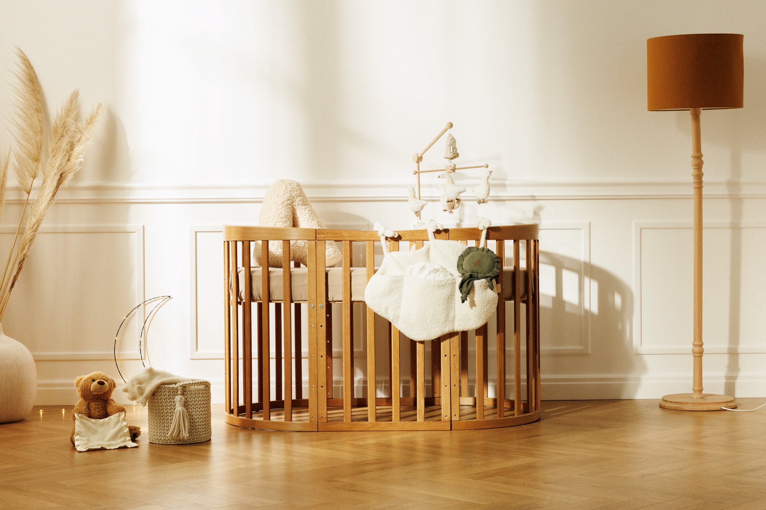 7 in 1 Evolving Cradle - Vintage 7 in 1 Evolving Cradle - Vintage