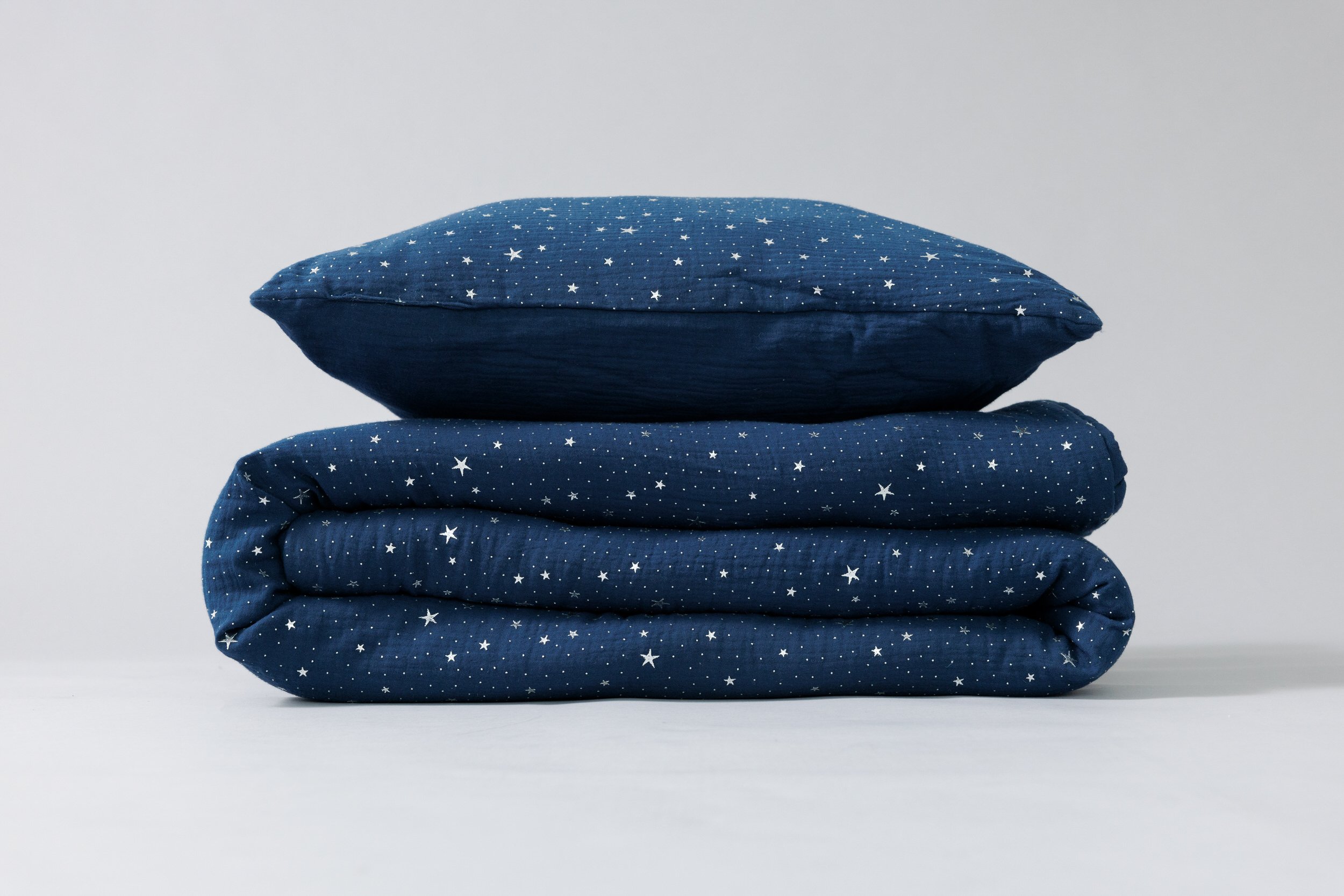 Set piumone e cuscino in mussola di cotone 120x170 - Blu Marino con Stelle Argentate