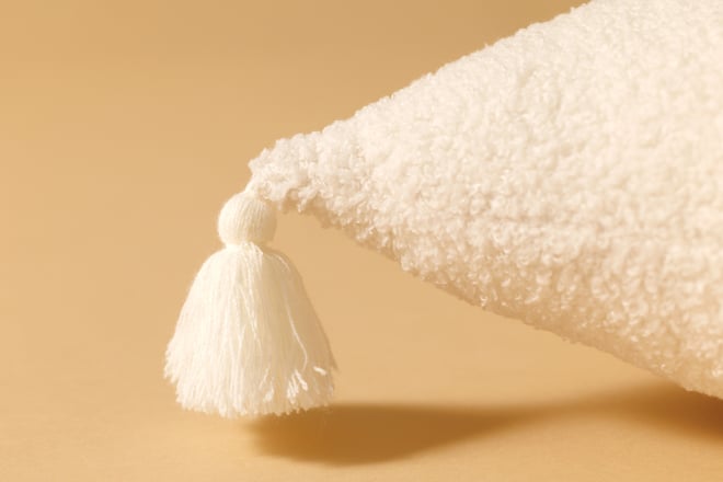 Vanilla Star Cushion Boucle