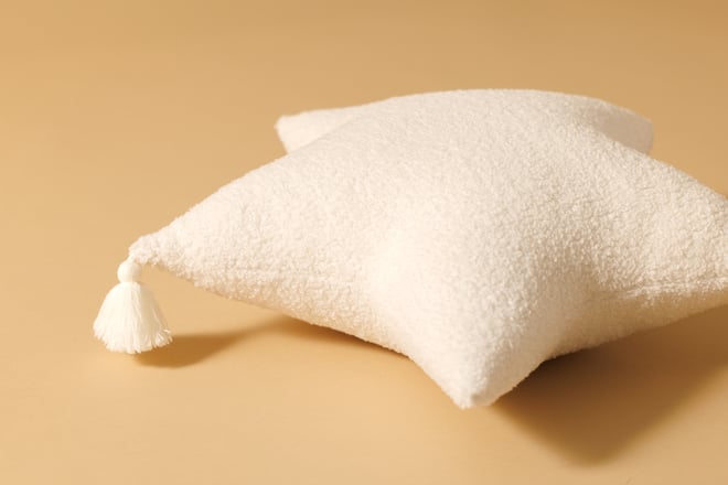 Vanilla Star Cushion Boucle