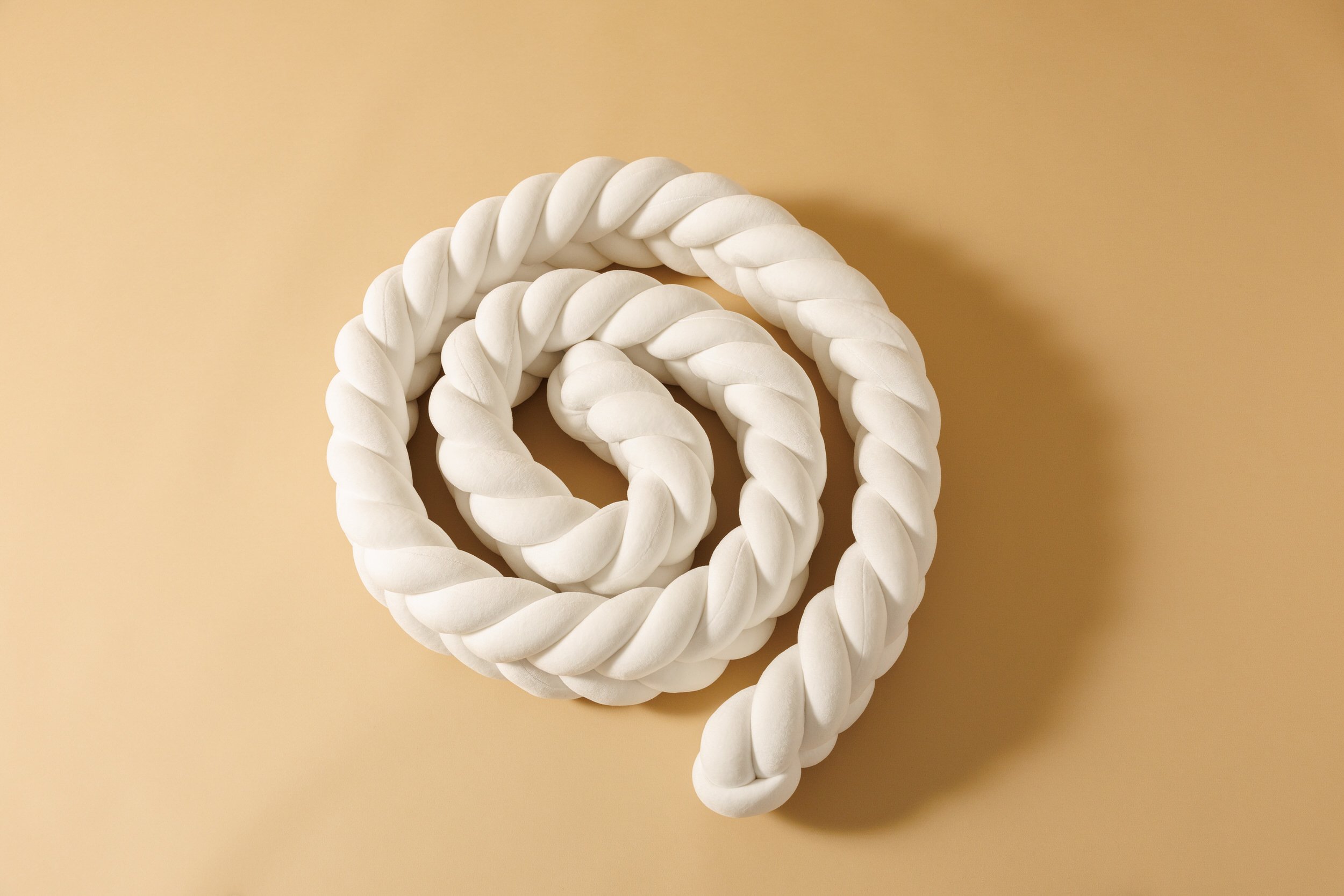 White Fishtail Braided Bed Bumper