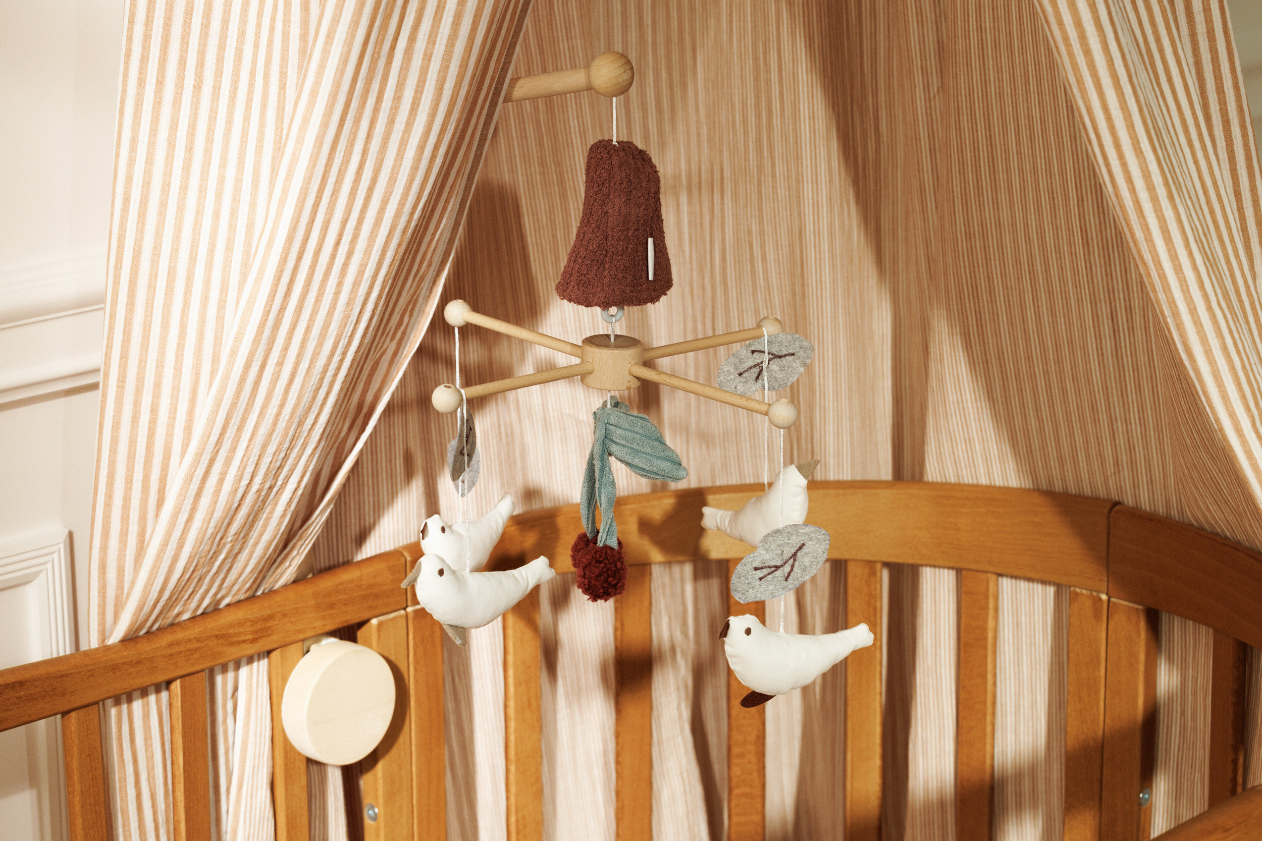 - Mobile Musical Oiseaux et Cerises - Blanc (Mon Lit Cabane) - Image 5