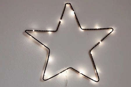 Black Metal Wire LED Light - Star