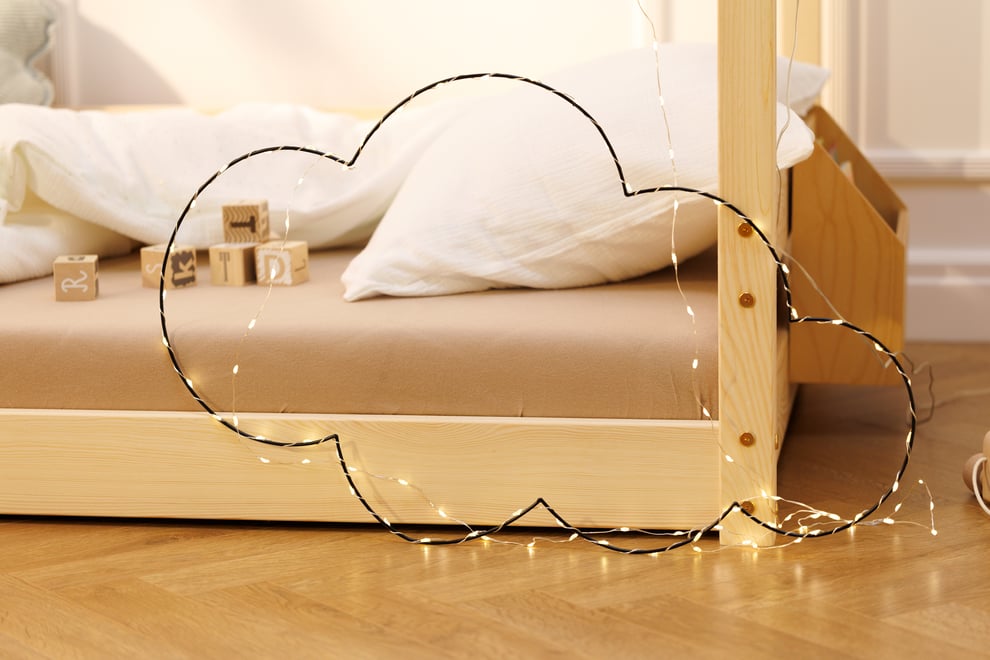 Black Metal Wire LED Light - Cloud