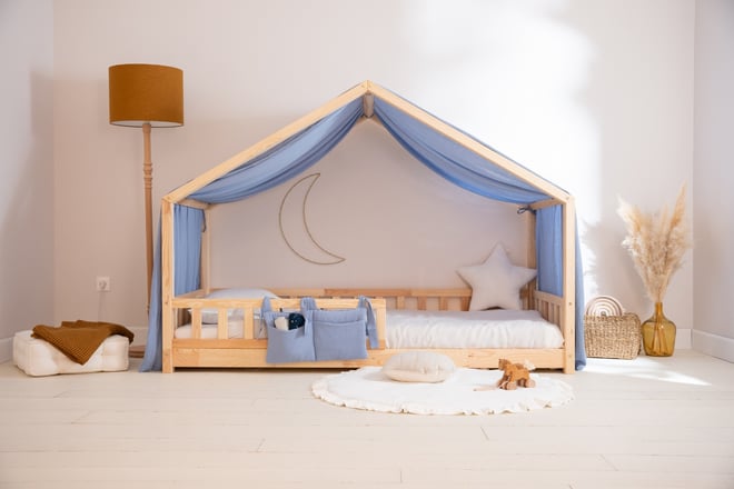 Hausbett-Himmel Weiß Goldpunkte - Modell K
