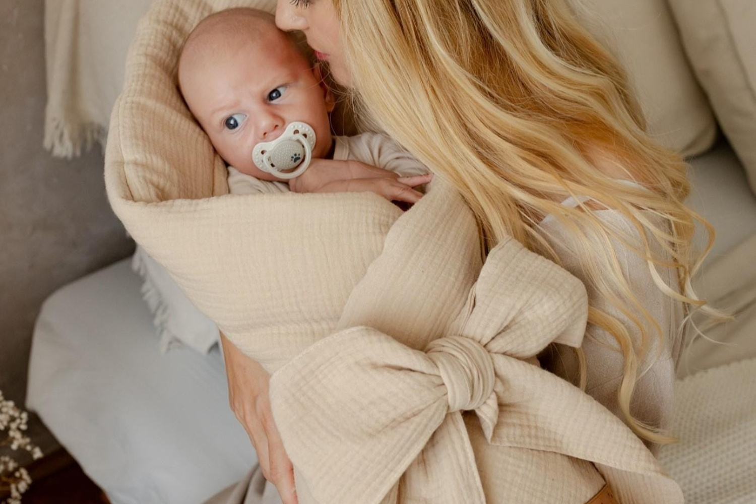 - Gigoteuse d'Emmaillotage en Mousseline - Warm Beige - Beige (Mon Lit Cabane) - Image 3