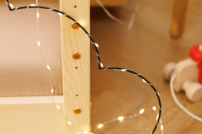 Guirlande Lumineuse LED en Fil Métallique Noir - Nuage