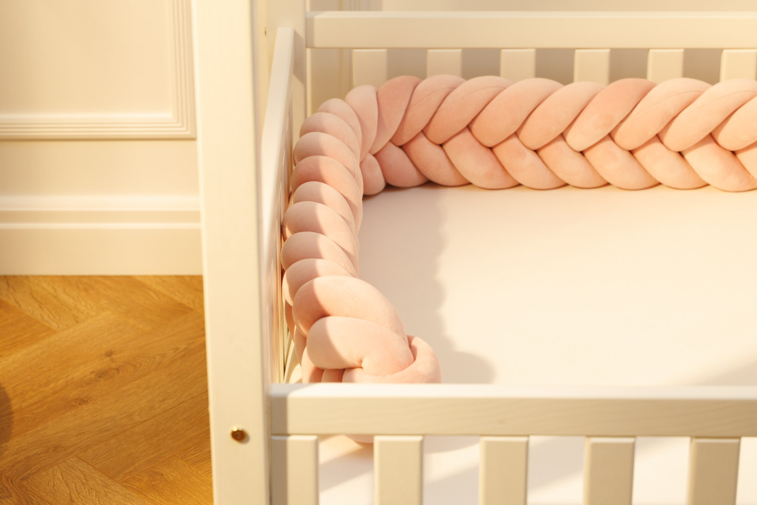 Powder Pink Fishtail Braided Bed Bumper