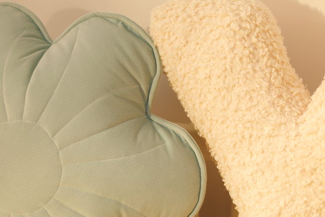 Coussin Lettre K - Vanilla Bouclé