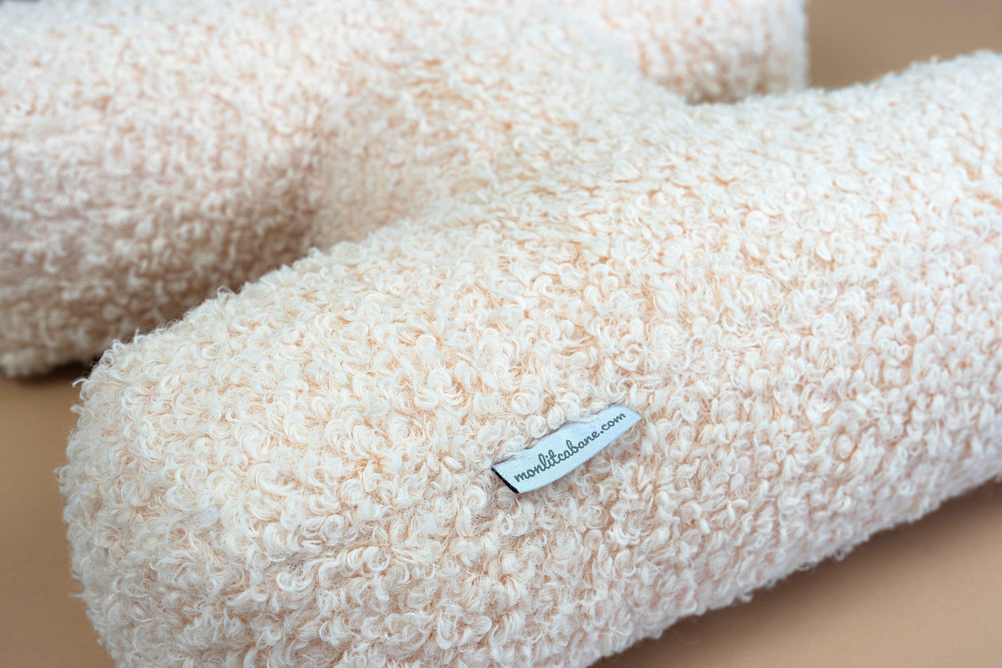 Almofada H - Vanilla Bouclé Almofada H - Vanilla Bouclé