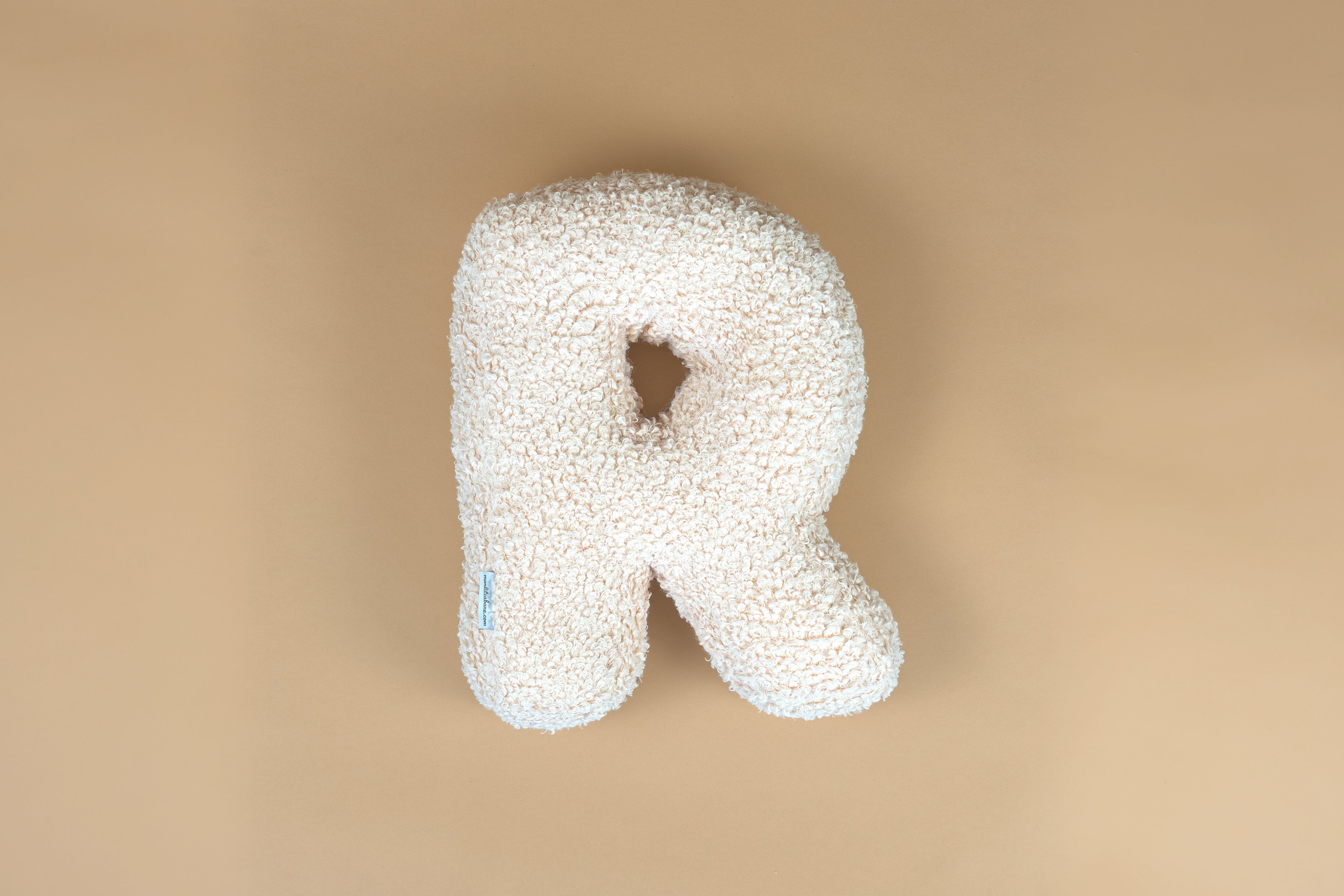 R - Vanilla Bouclé R - Vanilla Bouclé