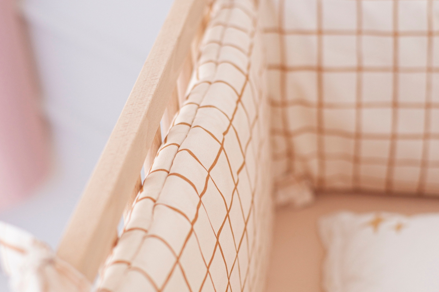 - Tour de Lit Vichy Caramel - (Mon Lit Cabane) - Image 2